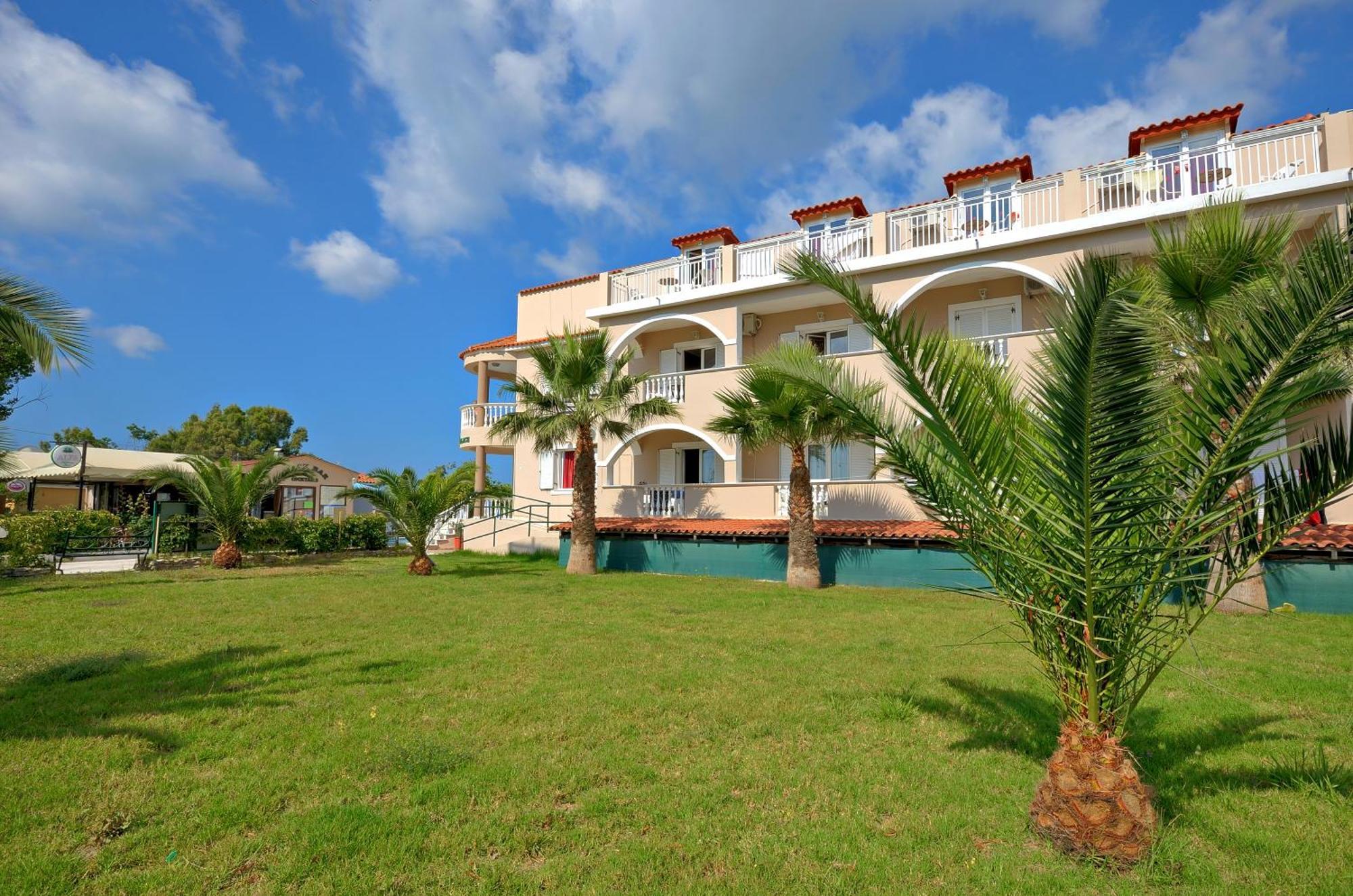 Garden Palace Hotel Лаганас Экстерьер фото